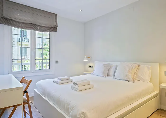 Apartment Habitat Pau Barcelona